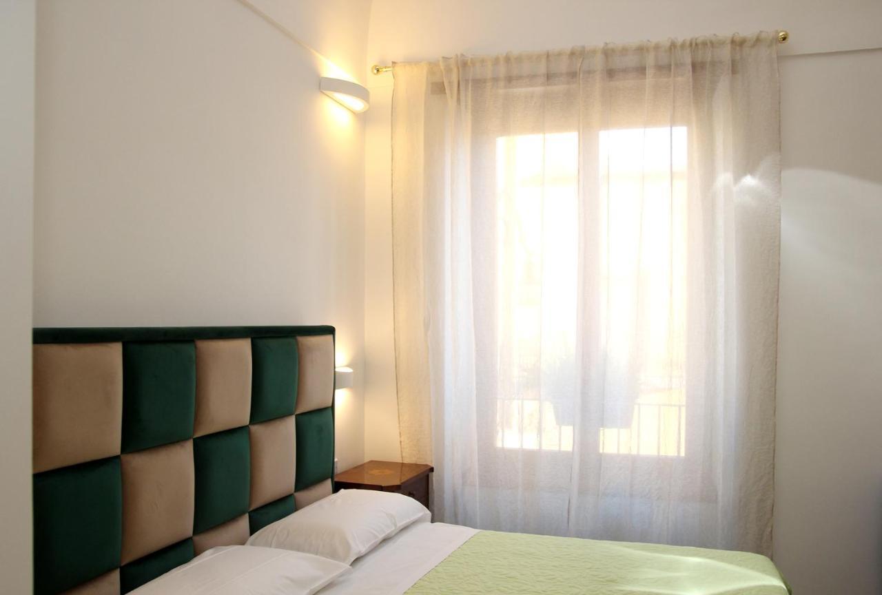 Pompei Luxury Suite ภายนอก รูปภาพ