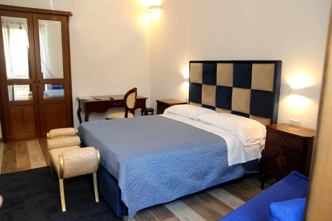 Pompei Luxury Suite ภายนอก รูปภาพ